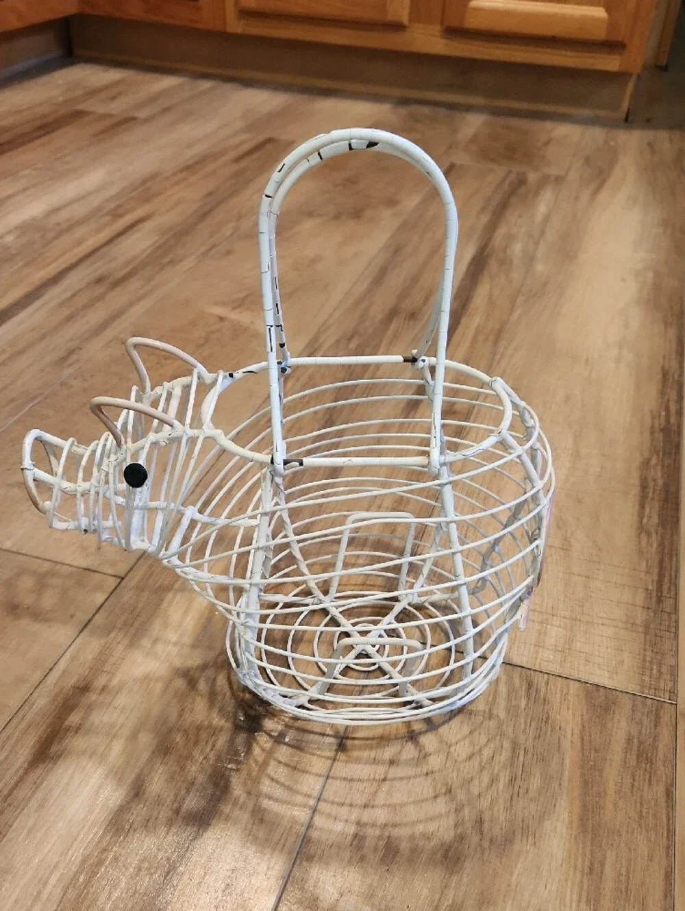Vintage Pig White Wire Basket - Decorative Storage